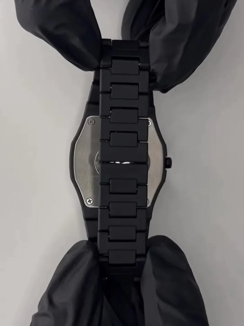 Black Arabic Aura Watch